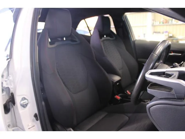 Toyota COROLLASPORT G Z 2022 — миниатюра 2