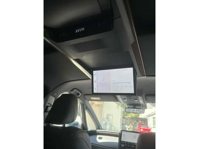 Toyota Alphard Z 2025 — миниатюра 3