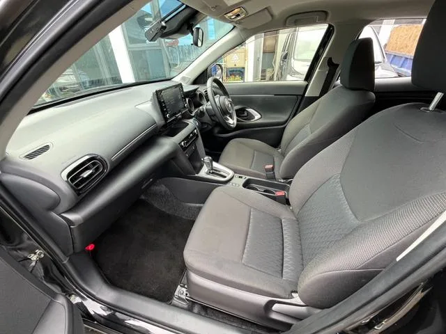 Toyota YARIS CROSS HYBRID G 2022 — миниатюра 4