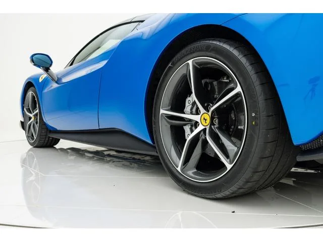 Ferrari 296GTS ASSETTO FIORANO PACKAGE 2025 — миниатюра 4