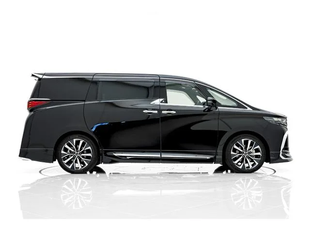 Toyota ALPHARD HYBRID EXECUTIVE LOUNGE 2024 — миниатюра 3