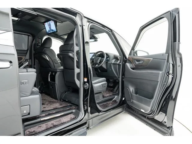 Toyota VELLFIRE HYBRID EXECUTIVE LOUNGE 2023 — миниатюра 5