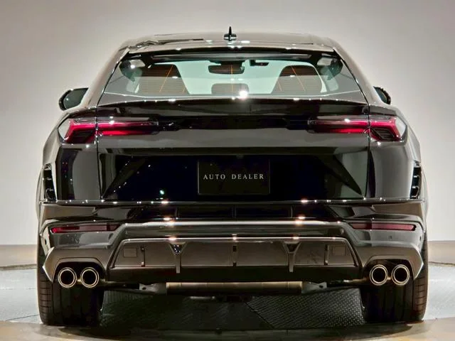 Lamborghini Urus 2025 — миниатюра 3