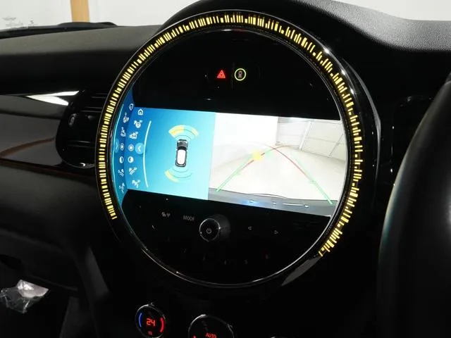 MINI MINI COOPER SD CLASSIC TRIM 2022 — миниатюра 4