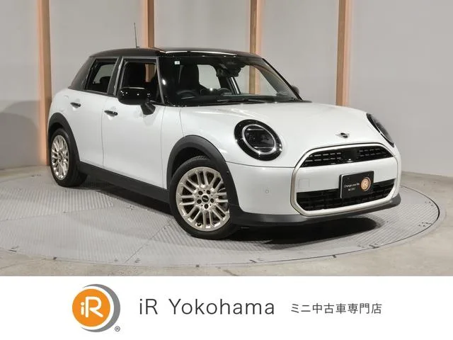 MINI MINI COOPER C FAVOURED TRIM 2025 — фото 1, купить с доставкой в Москву