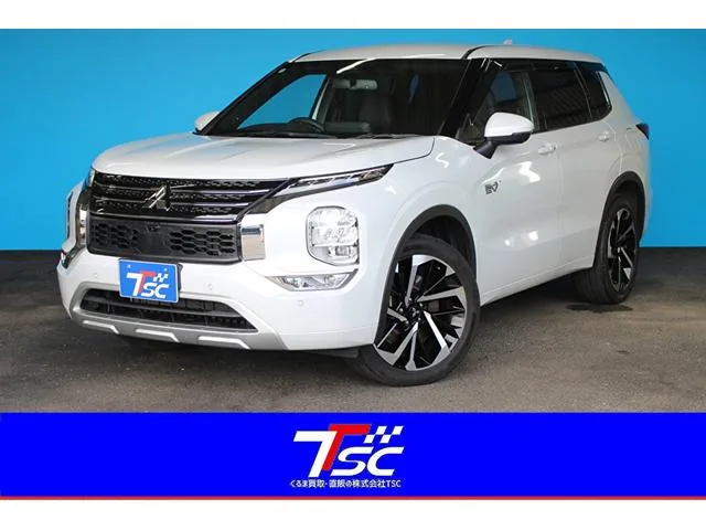 Mitsubishi OUTLANDER PHEV P 2022 — фото 1, купить с доставкой в Москву