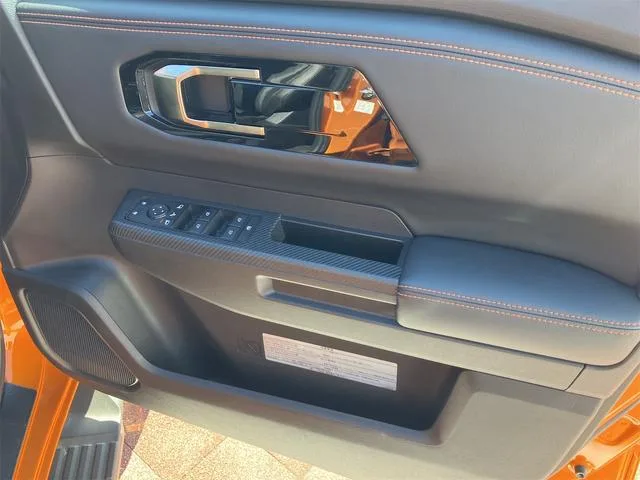 Mitsubishi TRITON GSR 2024 — миниатюра 4