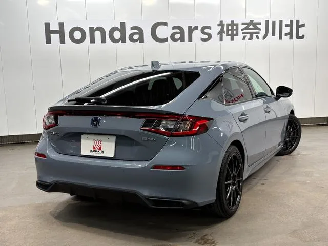 Honda CIVIC E:HEV 2023 — миниатюра 5