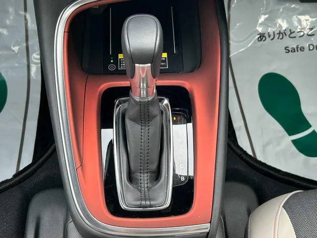 Honda VEZEL E:HEV PLAY 2024 — миниатюра 4