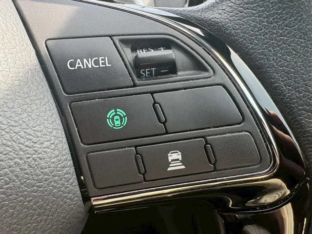 Mitsubishi ECLIPSE CROSS PHEV P 2022 — миниатюра 3