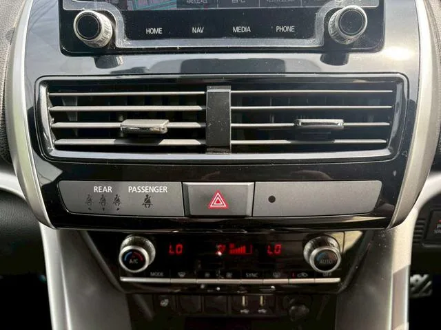 Mitsubishi ECLIPSE CROSS PHEV P 2022 — миниатюра 5