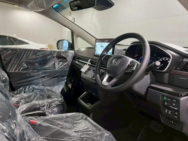 Honda ODYSSEY HYBRID e:HEV ABSOLUTE EX 2026 — миниатюра 4
