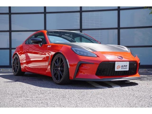 Toyota GR86 SZ 2022 — фото 1, купить с доставкой в Москву