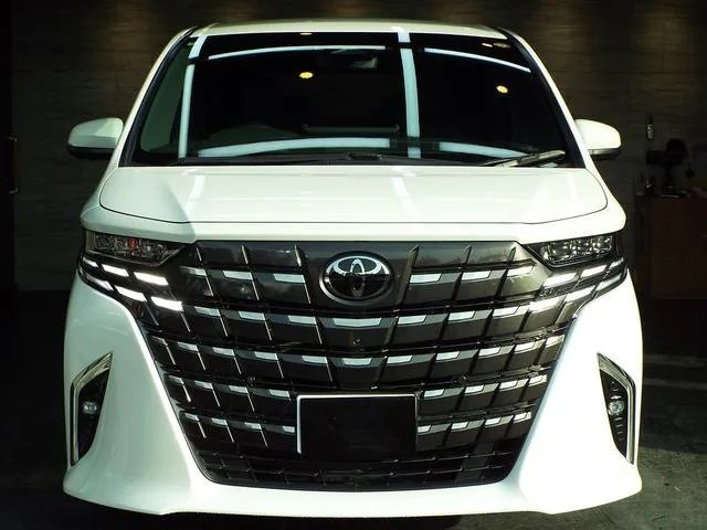 Toyota ALPHARD HYBRID Z 2024 — миниатюра 2