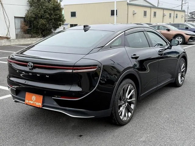 Toyota CROWN CROSSOVER G ADVANCED LEATHER PACKAGE 2022 — миниатюра 4
