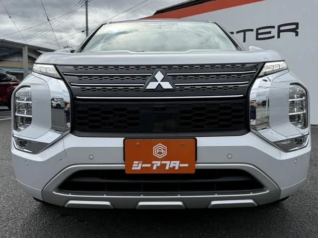 Mitsubishi OUTLANDER PHEV P 2022 — миниатюра 3