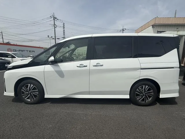 Nissan SERENA E-POWER HIGHWAY STAR V 90TH ANNIVERSARY 2024 — миниатюра 3