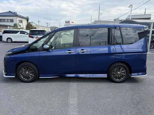 Nissan SERENA AUTECH 2023 — миниатюра 3