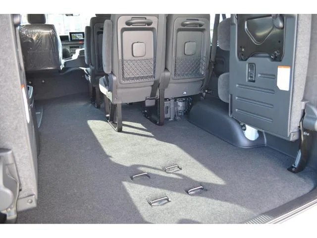 Toyota HIACE WAGON GL 2026 — миниатюра 5