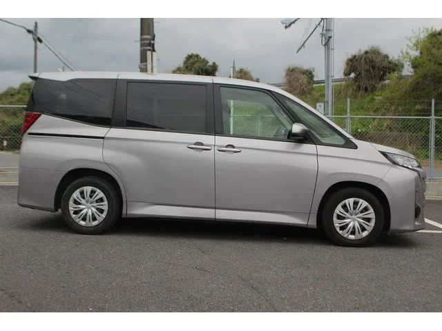 Toyota NOAH X 2023 — миниатюра 5
