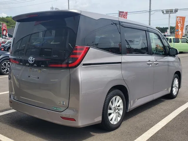 Toyota NOAH HYBRID G 2023 — миниатюра 2