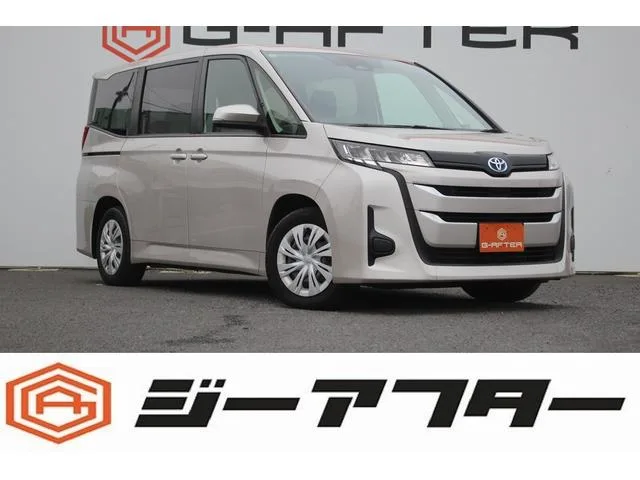 Toyota NOAH HYBRID X 2022 — фото 1, купить с доставкой в Москву