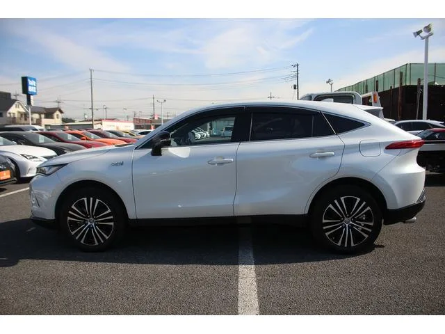 Toyota HARRIER PHEV Z 2023 — миниатюра 3