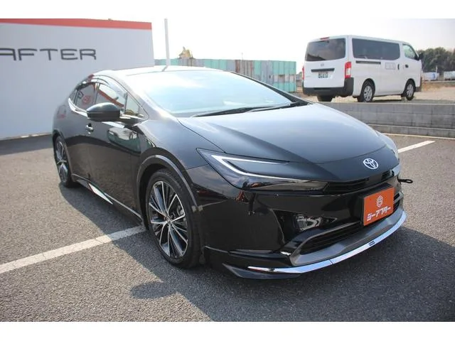 Toyota Prius Z 2023 — миниатюра 3