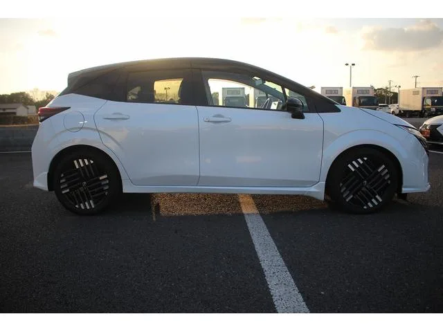 Nissan AURA G 2024 — миниатюра 4