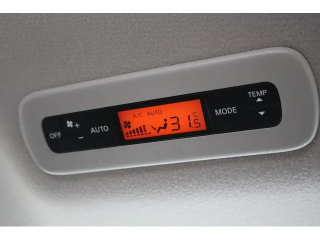 Nissan ELGRAND 250HIGHWAY STAR S 2024 — миниатюра 2