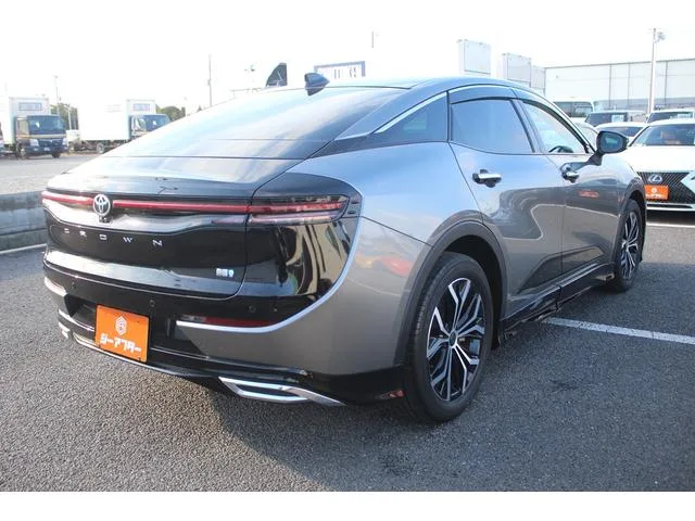 Toyota CROWN CROSSOVER G ADVANCED 2023 — миниатюра 4