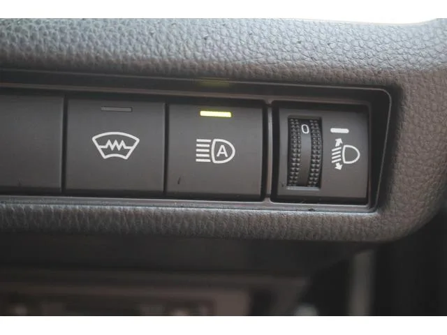 Toyota Prius U 2024 — миниатюра 2