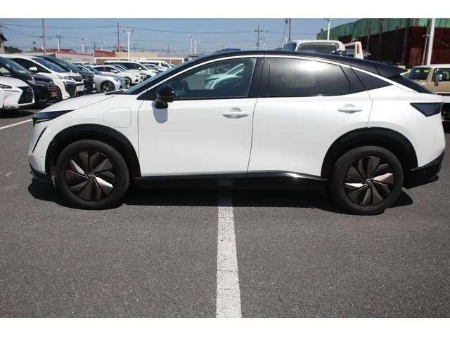 Nissan Ariya B6 2022 — миниатюра 3