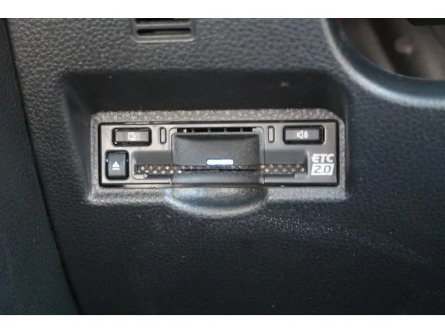 Toyota VOXY HYBRID S-Z 2025 — миниатюра 2