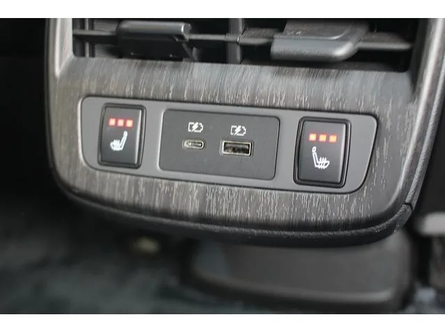 Nissan Ariya B9 LIMITED 2022 — миниатюра 2