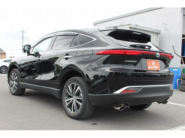Toyota HARRIER HYBRID G 2023 — миниатюра 3