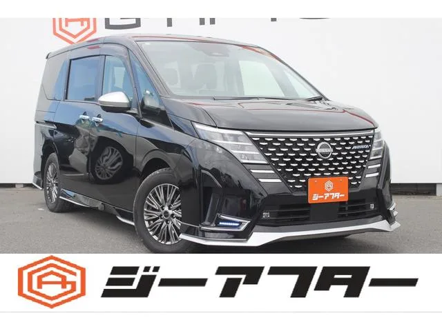 Nissan SERENA E-POWER AUTECH 2023 — фото 1, купить с доставкой в Москву