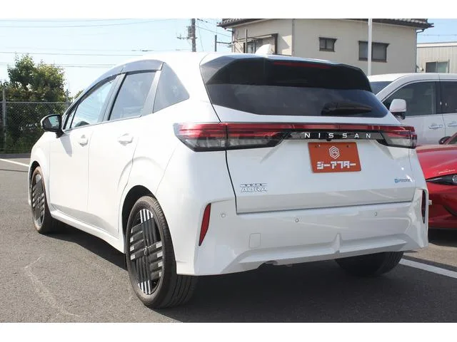 Nissan AURA G LEATHER EDITION 2024 — миниатюра 2