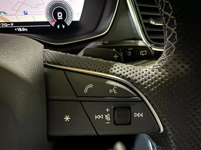Audi SQ5 SPORTBACK BASE GRADE 2023 — миниатюра 4