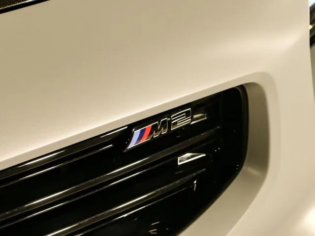BMW M2 BASE GRADE 2024 — миниатюра 3
