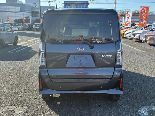 Daihatsu TANTO CUSTOM X 2025 — миниатюра 5