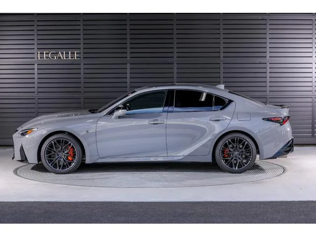 Lexus IS 2024 — миниатюра 3