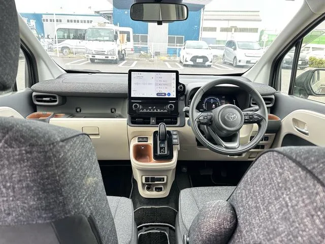 Toyota SIENTA HYBRID Z 2023 — миниатюра 4