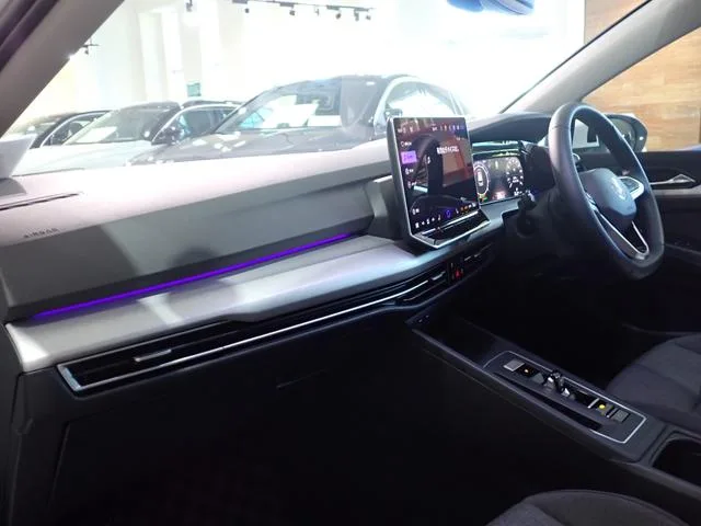 Volkswagen GOLF VARIANT ETSI ACTIVE 2025 — миниатюра 3