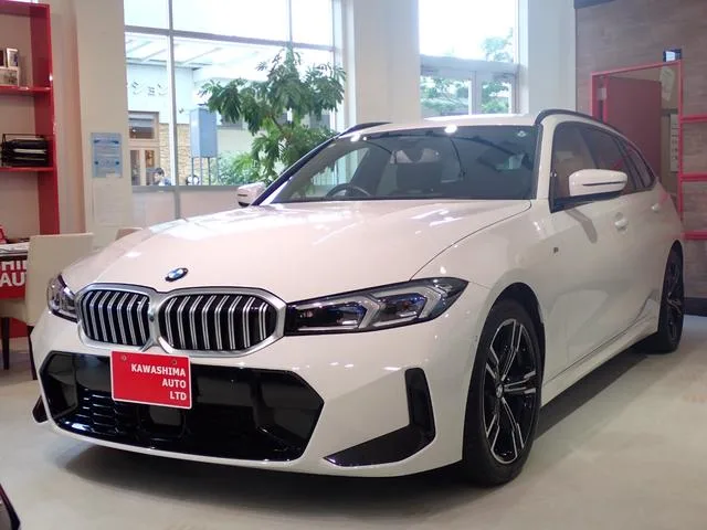 BMW 3 Series 318i TOURING M-SPORT 2023 — фото 1, купить с доставкой в Москву