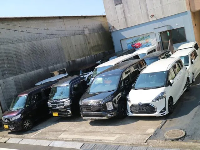 Toyota SIENTA HYBRID G CUERO 2022 — миниатюра 3
