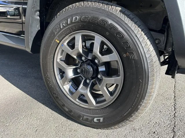 Suzuki JIMNY NOMADE FC 2025 — миниатюра 4