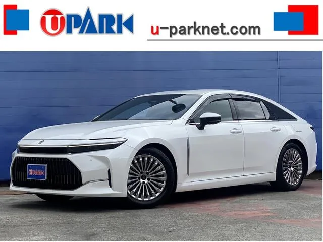 Toyota Crown Z 2024 — фото 1, купить с доставкой в Москву