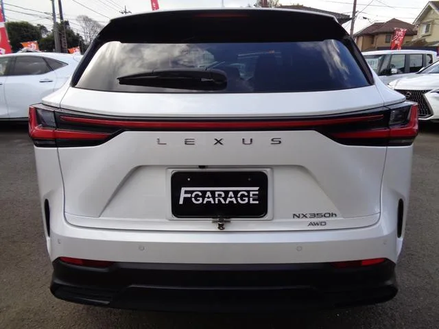 Lexus NX NX350H VERSION L 2022 — миниатюра 2