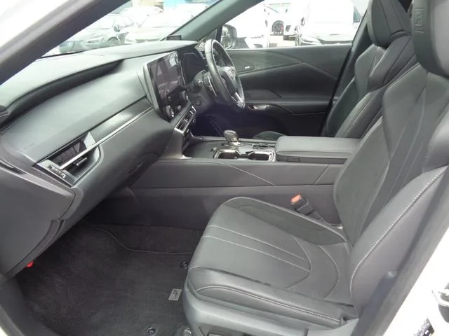 Lexus RX RX500H F SPORT PERFORMANCE 2023 — миниатюра 3